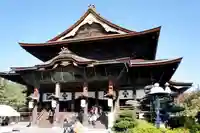 善光寺の本殿・本堂