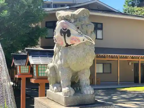 瀬戸神社の狛犬