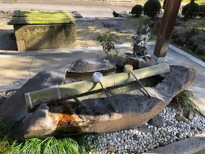 矢川神社の手水舎