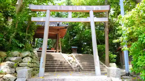 高宮神社の鳥居