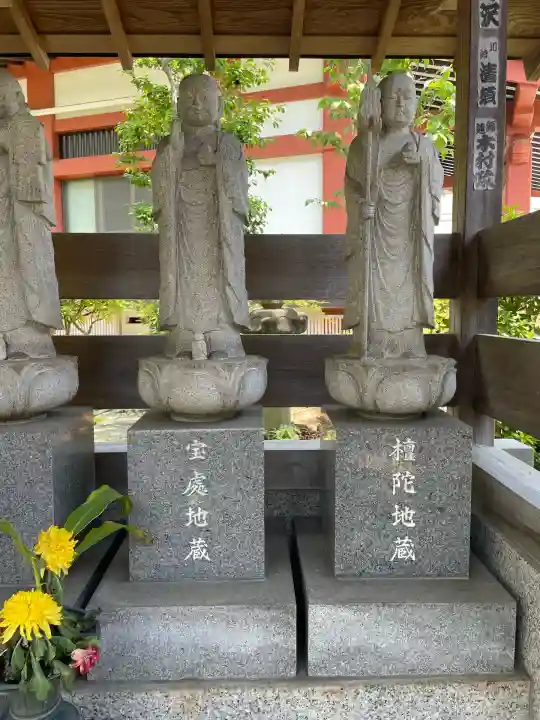 浄土宗 光明山 大蓮寺(照曜会館)(神奈川県)