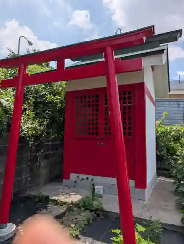 稲荷神社（三ツ沢上町）(神奈川県)