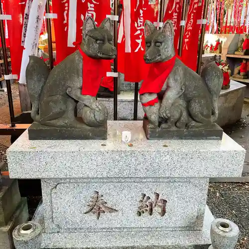 豊川稲荷東京別院の狛犬