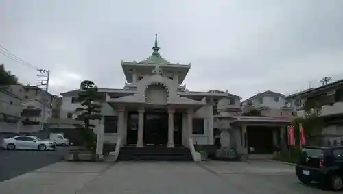 真照寺の本殿・本堂