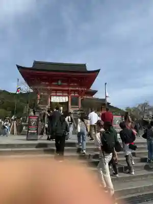 清水寺の{uncategorized: "未分類", other: "その他", undefined: "問題あり", building: "その他建物", grave: "お墓", sacred_gate: "鳥居", guardian: "狛犬", statue: "像", buddha: "仏像", history: "歴史", nature: "自然", garden: "庭園", animal: "動物", pagoda: "塔", temizu: "手水舎", mountain_gate: "山門・神門", sanctuary: "本殿・本堂", subordinate: "末社・摂社", art: "芸術", scenery: "景色", jizo: "地蔵", ema: "絵馬", goshuin: "御朱印", omikuji: "おみくじ", items: "授与品その他", amulet: "お守り", goshuincho: "御朱印帳", eats: "食事", festival: "お祭り", votive_dance: "神楽", shichigosan: "七五三参", wedding: "結婚式", experience: "体験その他", initially: "初詣", around: "周辺", anti_infection: "感染症対策"}