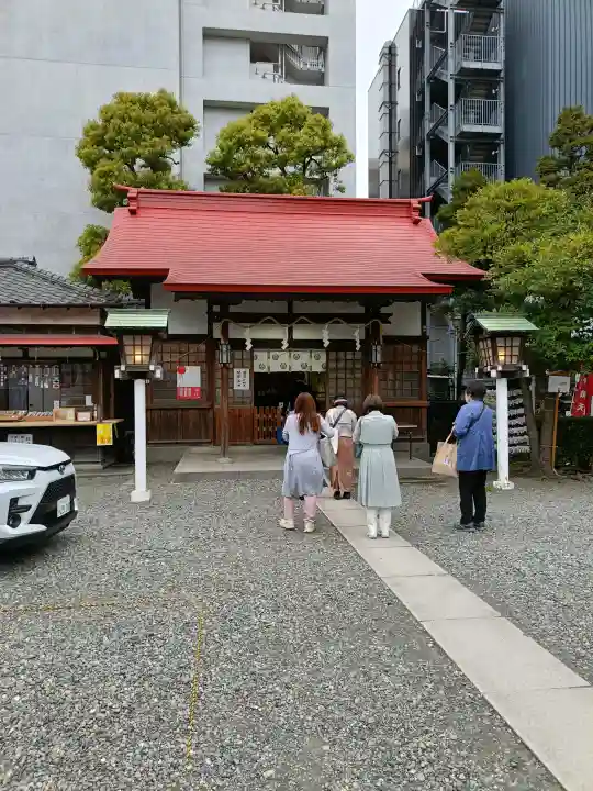羽衣町厳島神社(関内厳島神社・横浜弁天)の{uncategorized: "未分類", other: "その他", undefined: "問題あり", building: "その他建物", grave: "お墓", sacred_gate: "鳥居", guardian: "狛犬", statue: "像", buddha: "仏像", history: "歴史", nature: "自然", garden: "庭園", animal: "動物", pagoda: "塔", temizu: "手水舎", mountain_gate: "山門・神門", sanctuary: "本殿・本堂", subordinate: "末社・摂社", art: "芸術", scenery: "景色", jizo: "地蔵", ema: "絵馬", goshuin: "御朱印", omikuji: "おみくじ", items: "授与品その他", amulet: "お守り", goshuincho: "御朱印帳", eats: "食事", festival: "お祭り", votive_dance: "神楽", shichigosan: "七五三参", wedding: "結婚式", experience: "体験その他", initially: "初詣", around: "周辺", anti_infection: "感染症対策"}