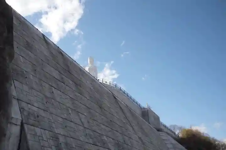 韮崎平和観音(山梨県)