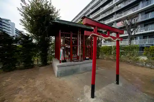 三町稲荷神社の鳥居