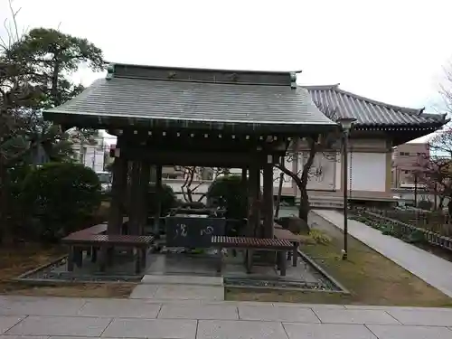 龍華寺の手水舎
