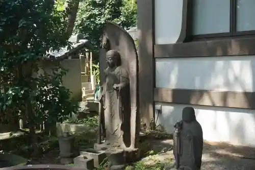 深光寺の像