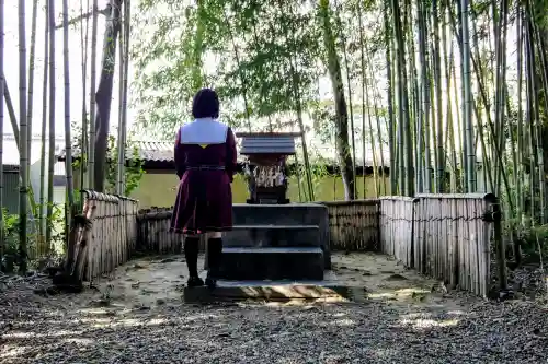 白山媛神社（上条白山媛神社）の末社・摂社