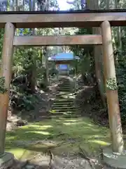 上衣文神明社の鳥居