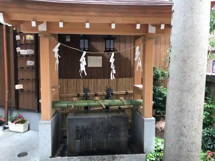 小網神社の手水舎