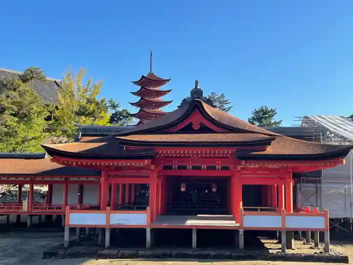 厳島神社(広島県)