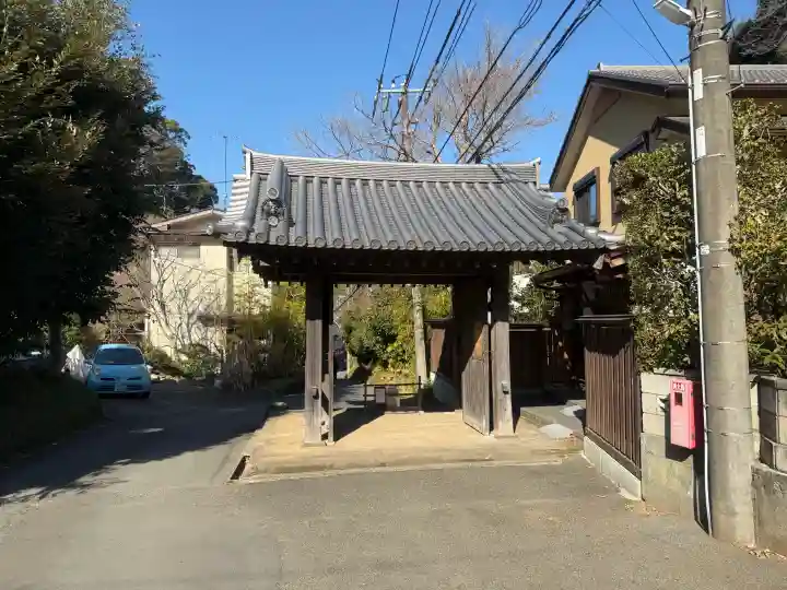 瑞泉寺の{uncategorized: "未分類", other: "その他", undefined: "問題あり", building: "その他建物", grave: "お墓", sacred_gate: "鳥居", guardian: "狛犬", statue: "像", buddha: "仏像", history: "歴史", nature: "自然", garden: "庭園", animal: "動物", pagoda: "塔", temizu: "手水舎", mountain_gate: "山門・神門", sanctuary: "本殿・本堂", subordinate: "末社・摂社", art: "芸術", scenery: "景色", jizo: "地蔵", ema: "絵馬", goshuin: "御朱印", omikuji: "おみくじ", items: "授与品その他", amulet: "お守り", goshuincho: "御朱印帳", eats: "食事", festival: "お祭り", votive_dance: "神楽", shichigosan: "七五三参", wedding: "結婚式", experience: "体験その他", initially: "初詣", around: "周辺", anti_infection: "感染症対策"}