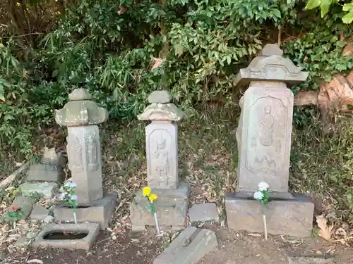 刀八神社の地蔵