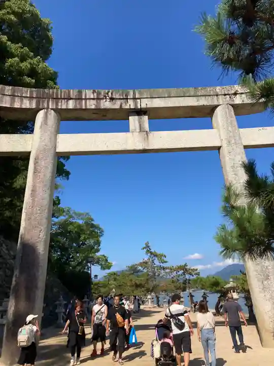 厳島神社(広島県)