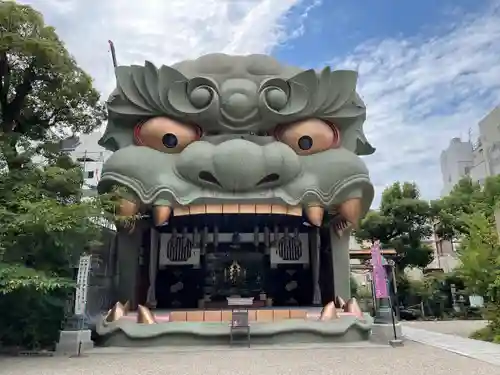 難波八阪神社の狛犬