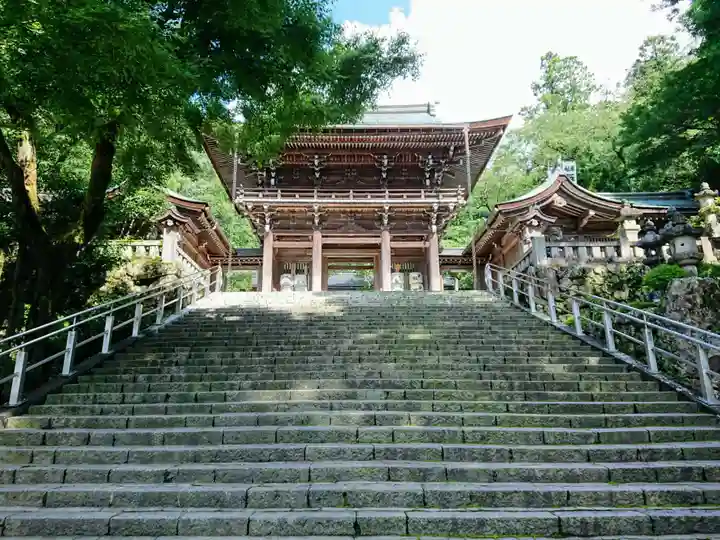 伊奈波神社の山門・神門