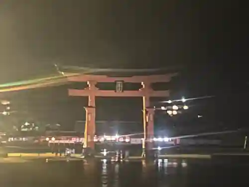 厳島神社(広島県)