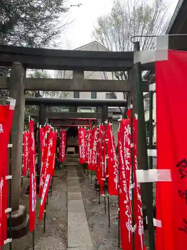 上目黒氷川神社の鳥居