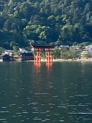 厳島神社(広島県)