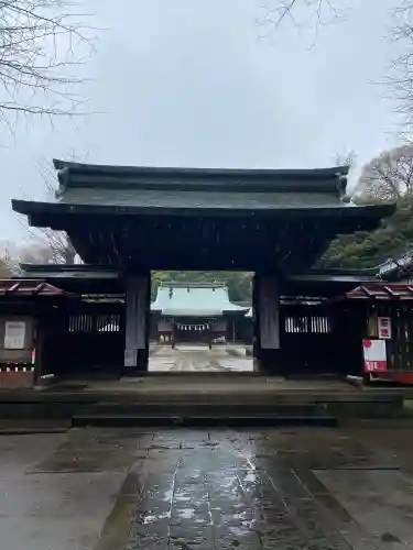 峯ヶ岡八幡神社の{uncategorized: "未分類", other: "その他", undefined: "問題あり", building: "その他建物", grave: "お墓", sacred_gate: "鳥居", guardian: "狛犬", statue: "像", buddha: "仏像", history: "歴史", nature: "自然", garden: "庭園", animal: "動物", pagoda: "塔", temizu: "手水舎", mountain_gate: "山門・神門", sanctuary: "本殿・本堂", subordinate: "末社・摂社", art: "芸術", scenery: "景色", jizo: "地蔵", ema: "絵馬", goshuin: "御朱印", omikuji: "おみくじ", items: "授与品その他", amulet: "お守り", goshuincho: "御朱印帳", eats: "食事", festival: "お祭り", votive_dance: "神楽", shichigosan: "七五三参", wedding: "結婚式", experience: "体験その他", initially: "初詣", around: "周辺", anti_infection: "感染症対策"}