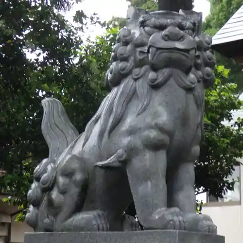 鵜坂神社の狛犬