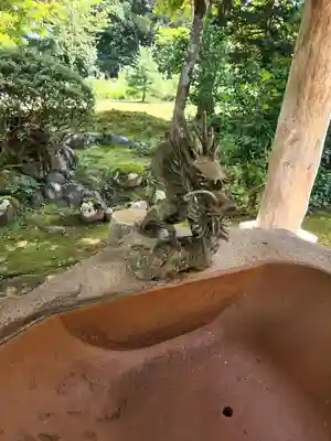 妙高寺の手水舎