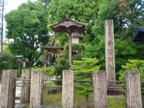 辛國神社の{uncategorized: "未分類", other: "その他", undefined: "問題あり", building: "その他建物", grave: "お墓", sacred_gate: "鳥居", guardian: "狛犬", statue: "像", buddha: "仏像", history: "歴史", nature: "自然", garden: "庭園", animal: "動物", pagoda: "塔", temizu: "手水舎", mountain_gate: "山門・神門", sanctuary: "本殿・本堂", subordinate: "末社・摂社", art: "芸術", scenery: "景色", jizo: "地蔵", ema: "絵馬", goshuin: "御朱印", omikuji: "おみくじ", items: "授与品その他", amulet: "お守り", goshuincho: "御朱印帳", eats: "食事", festival: "お祭り", votive_dance: "神楽", shichigosan: "七五三参", wedding: "結婚式", experience: "体験その他", initially: "初詣", around: "周辺", anti_infection: "感染症対策"}