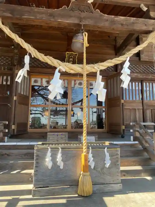 島田八坂神社の{uncategorized: "未分類", other: "その他", undefined: "問題あり", building: "その他建物", grave: "お墓", sacred_gate: "鳥居", guardian: "狛犬", statue: "像", buddha: "仏像", history: "歴史", nature: "自然", garden: "庭園", animal: "動物", pagoda: "塔", temizu: "手水舎", mountain_gate: "山門・神門", sanctuary: "本殿・本堂", subordinate: "末社・摂社", art: "芸術", scenery: "景色", jizo: "地蔵", ema: "絵馬", goshuin: "御朱印", omikuji: "おみくじ", items: "授与品その他", amulet: "お守り", goshuincho: "御朱印帳", eats: "食事", festival: "お祭り", votive_dance: "神楽", shichigosan: "七五三参", wedding: "結婚式", experience: "体験その他", initially: "初詣", around: "周辺", anti_infection: "感染症対策"}