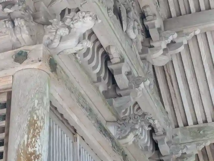 知井八幡神社の{uncategorized: "未分類", other: "その他", undefined: "問題あり", building: "その他建物", grave: "お墓", sacred_gate: "鳥居", guardian: "狛犬", statue: "像", buddha: "仏像", history: "歴史", nature: "自然", garden: "庭園", animal: "動物", pagoda: "塔", temizu: "手水舎", mountain_gate: "山門・神門", sanctuary: "本殿・本堂", subordinate: "末社・摂社", art: "芸術", scenery: "景色", jizo: "地蔵", ema: "絵馬", goshuin: "御朱印", omikuji: "おみくじ", items: "授与品その他", amulet: "お守り", goshuincho: "御朱印帳", eats: "食事", festival: "お祭り", votive_dance: "神楽", shichigosan: "七五三参", wedding: "結婚式", experience: "体験その他", initially: "初詣", around: "周辺", anti_infection: "感染症対策"}