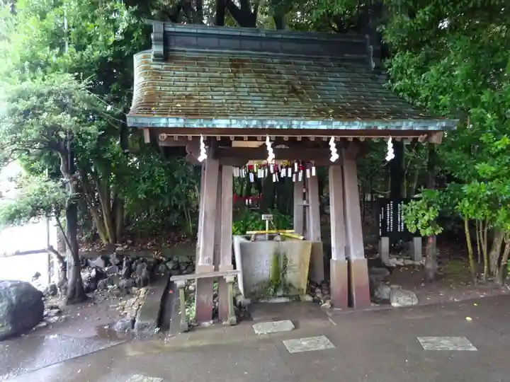 富知六所浅間神社の手水舎
