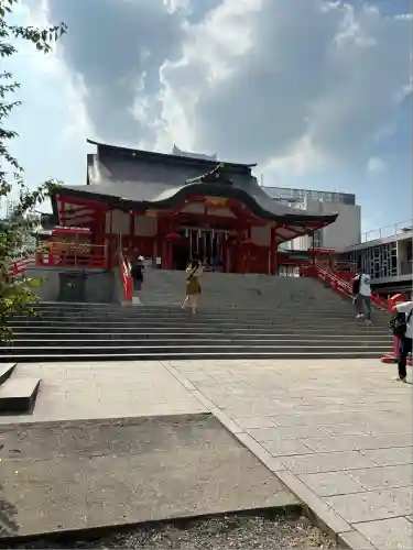 花園神社の本殿・本堂