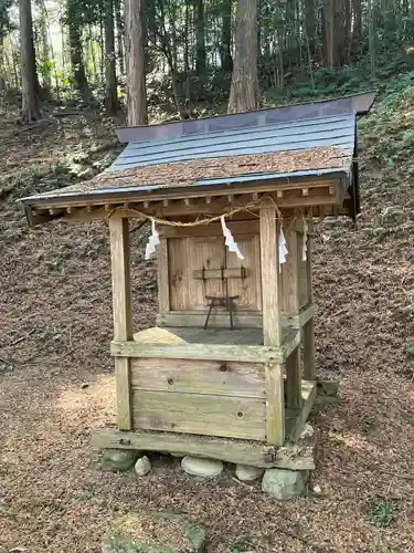 温泉神社(恩田)の本殿・本堂