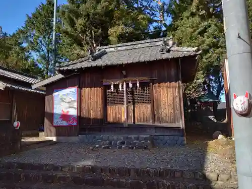 稲荷神社の本殿