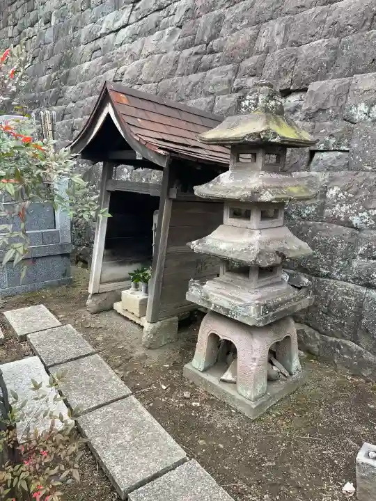 妙行寺の{uncategorized: "未分類", other: "その他", undefined: "問題あり", building: "その他建物", grave: "お墓", sacred_gate: "鳥居", guardian: "狛犬", statue: "像", buddha: "仏像", history: "歴史", nature: "自然", garden: "庭園", animal: "動物", pagoda: "塔", temizu: "手水舎", mountain_gate: "山門・神門", sanctuary: "本殿・本堂", subordinate: "末社・摂社", art: "芸術", scenery: "景色", jizo: "地蔵", ema: "絵馬", goshuin: "御朱印", omikuji: "おみくじ", items: "授与品その他", amulet: "お守り", goshuincho: "御朱印帳", eats: "食事", festival: "お祭り", votive_dance: "神楽", shichigosan: "七五三参", wedding: "結婚式", experience: "体験その他", initially: "初詣", around: "周辺", anti_infection: "感染症対策"}