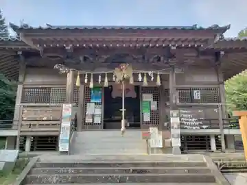 岩屋神社の本殿・本堂
