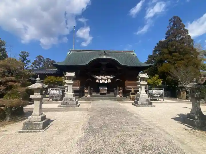 宇美神社の{uncategorized: "未分類", other: "その他", undefined: "問題あり", building: "その他建物", grave: "お墓", sacred_gate: "鳥居", guardian: "狛犬", statue: "像", buddha: "仏像", history: "歴史", nature: "自然", garden: "庭園", animal: "動物", pagoda: "塔", temizu: "手水舎", mountain_gate: "山門・神門", sanctuary: "本殿・本堂", subordinate: "末社・摂社", art: "芸術", scenery: "景色", jizo: "地蔵", ema: "絵馬", goshuin: "御朱印", omikuji: "おみくじ", items: "授与品その他", amulet: "お守り", goshuincho: "御朱印帳", eats: "食事", festival: "お祭り", votive_dance: "神楽", shichigosan: "七五三参", wedding: "結婚式", experience: "体験その他", initially: "初詣", around: "周辺", anti_infection: "感染症対策"}