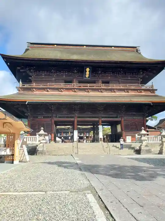 善光寺の山門・神門