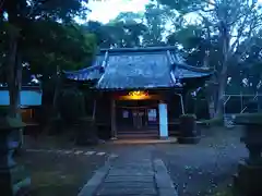 神明社の本殿