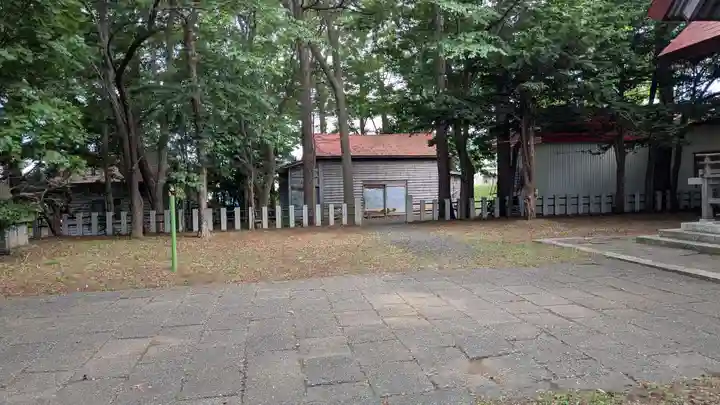 留萌神社の庭園