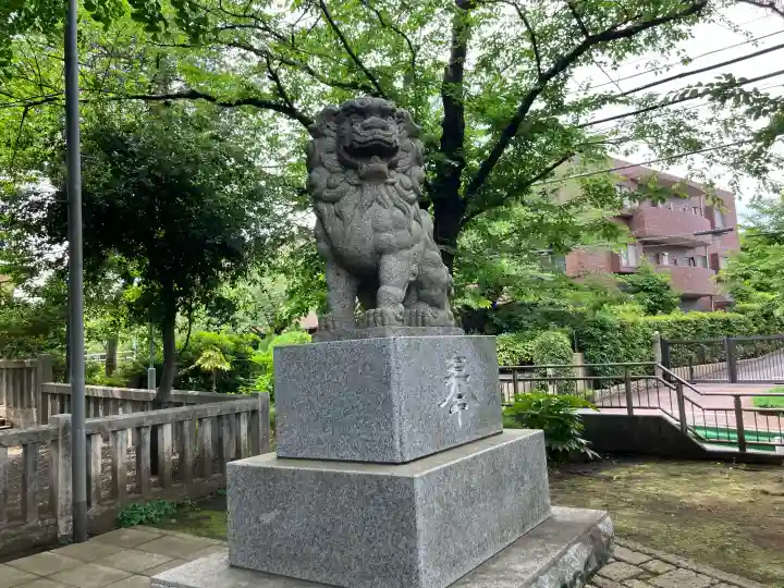 粕谷八幡神社の{uncategorized: "未分類", other: "その他", undefined: "問題あり", building: "その他建物", grave: "お墓", sacred_gate: "鳥居", guardian: "狛犬", statue: "像", buddha: "仏像", history: "歴史", nature: "自然", garden: "庭園", animal: "動物", pagoda: "塔", temizu: "手水舎", mountain_gate: "山門・神門", sanctuary: "本殿・本堂", subordinate: "末社・摂社", art: "芸術", scenery: "景色", jizo: "地蔵", ema: "絵馬", goshuin: "御朱印", omikuji: "おみくじ", items: "授与品その他", amulet: "お守り", goshuincho: "御朱印帳", eats: "食事", festival: "お祭り", votive_dance: "神楽", shichigosan: "七五三参", wedding: "結婚式", experience: "体験その他", initially: "初詣", around: "周辺", anti_infection: "感染症対策"}