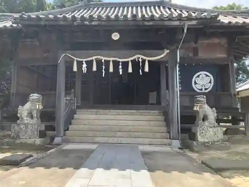 湊口神社の本殿・本堂