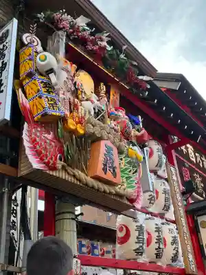 鷲神社の{uncategorized: "未分類", other: "その他", undefined: "問題あり", building: "その他建物", grave: "お墓", sacred_gate: "鳥居", guardian: "狛犬", statue: "像", buddha: "仏像", history: "歴史", nature: "自然", garden: "庭園", animal: "動物", pagoda: "塔", temizu: "手水舎", mountain_gate: "山門・神門", sanctuary: "本殿・本堂", subordinate: "末社・摂社", art: "芸術", scenery: "景色", jizo: "地蔵", ema: "絵馬", goshuin: "御朱印", omikuji: "おみくじ", items: "授与品その他", amulet: "お守り", goshuincho: "御朱印帳", eats: "食事", festival: "お祭り", votive_dance: "神楽", shichigosan: "七五三参", wedding: "結婚式", experience: "体験その他", initially: "初詣", around: "周辺", anti_infection: "感染症対策"}