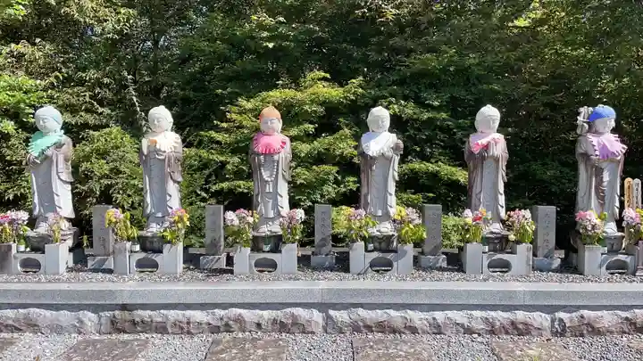 信濃比叡廣拯院の地蔵