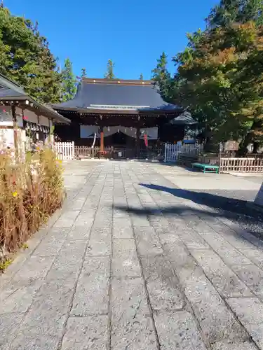 象山神社の本殿