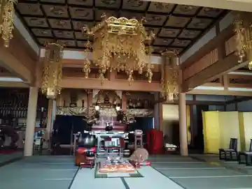 西林寺の本殿・本堂