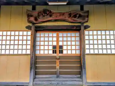 稲荷社（寄住町）の末社・摂社