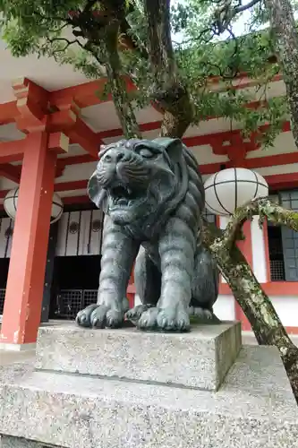 鞍馬寺の狛犬